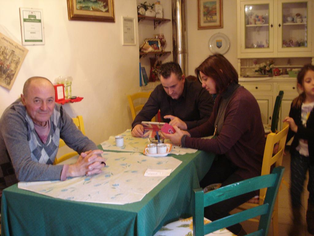 Da Giuse Bed and Breakfast Trebiano Εξωτερικό φωτογραφία